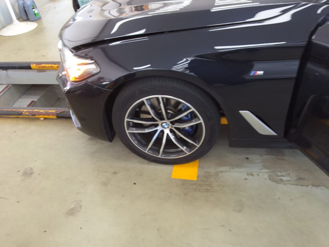 BMW 5 SERIES (7TH GEN) 520i M SPORT PACK 2023 - zdjęcie 22