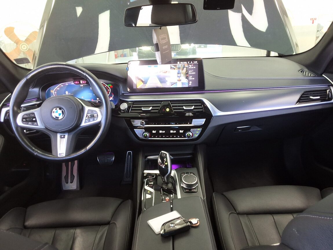 BMW 5 SERIES (7TH GEN) 520i M SPORT PACK 2023 - zdjęcie 11