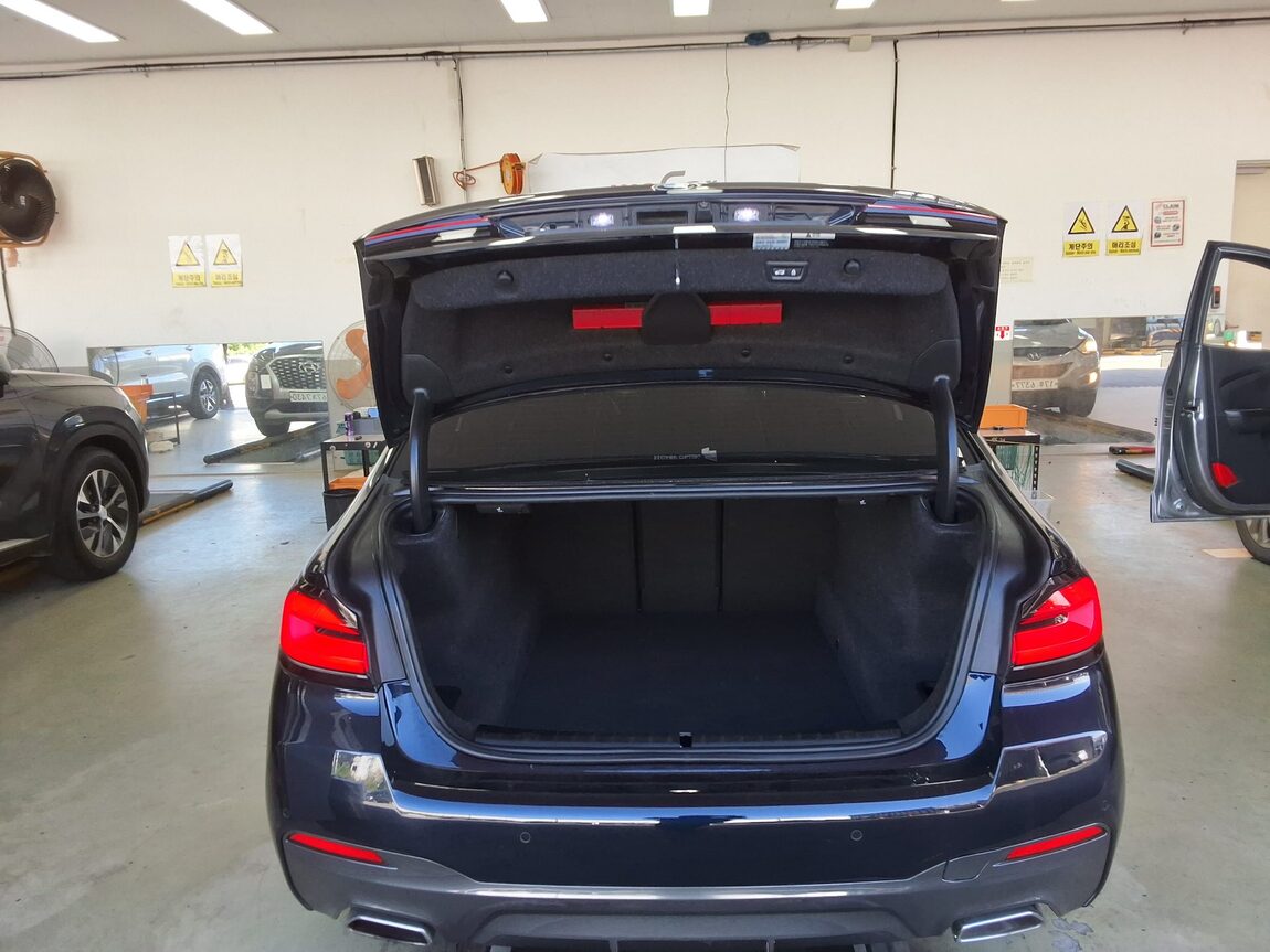 BMW 5 SERIES (7TH GEN) 520i M SPORT PACK 2023 - zdjęcie 15