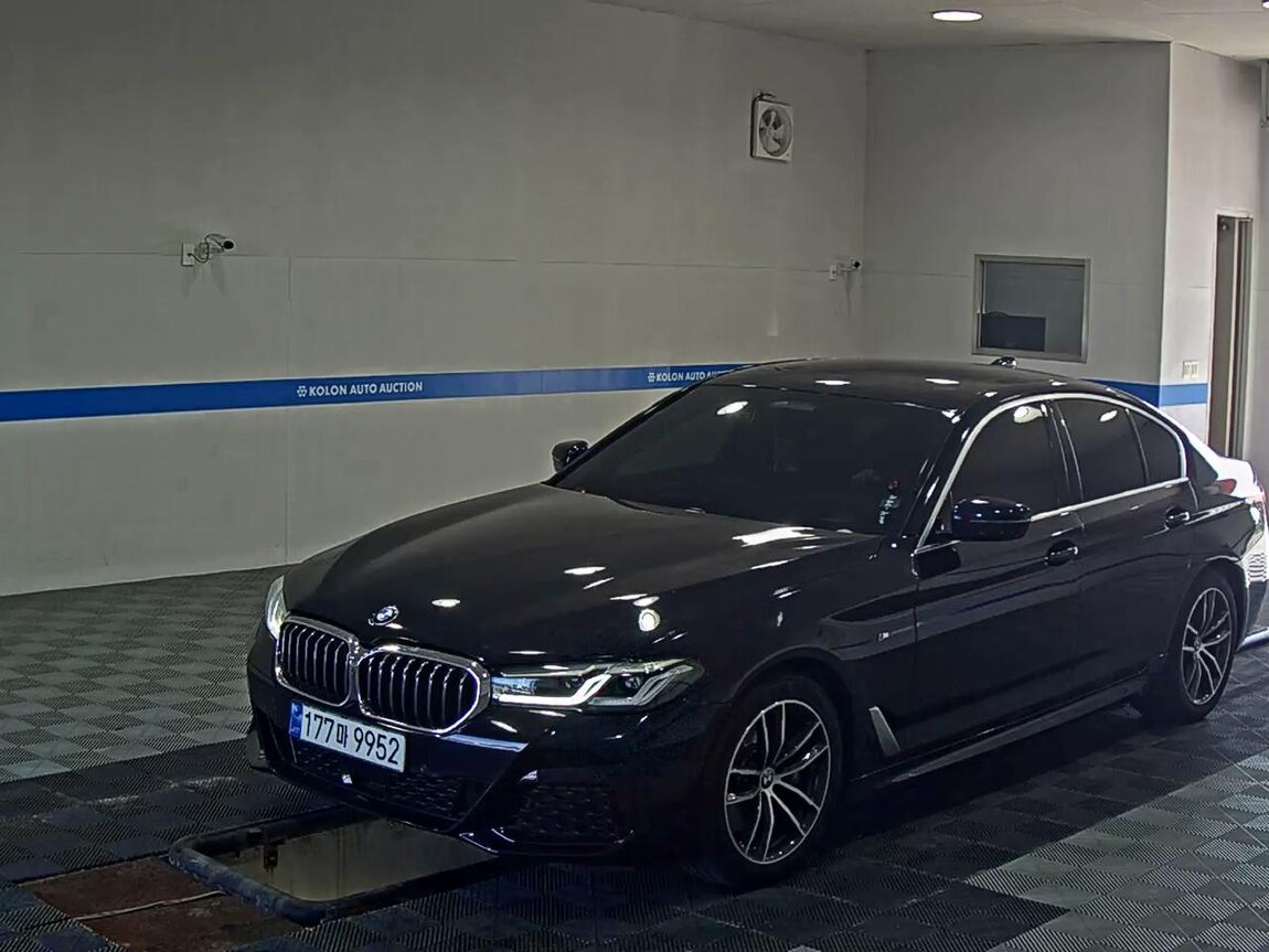 BMW 5 SERIES (7TH GEN) 520i M SPORT PACK 2023 - zdjęcie 2