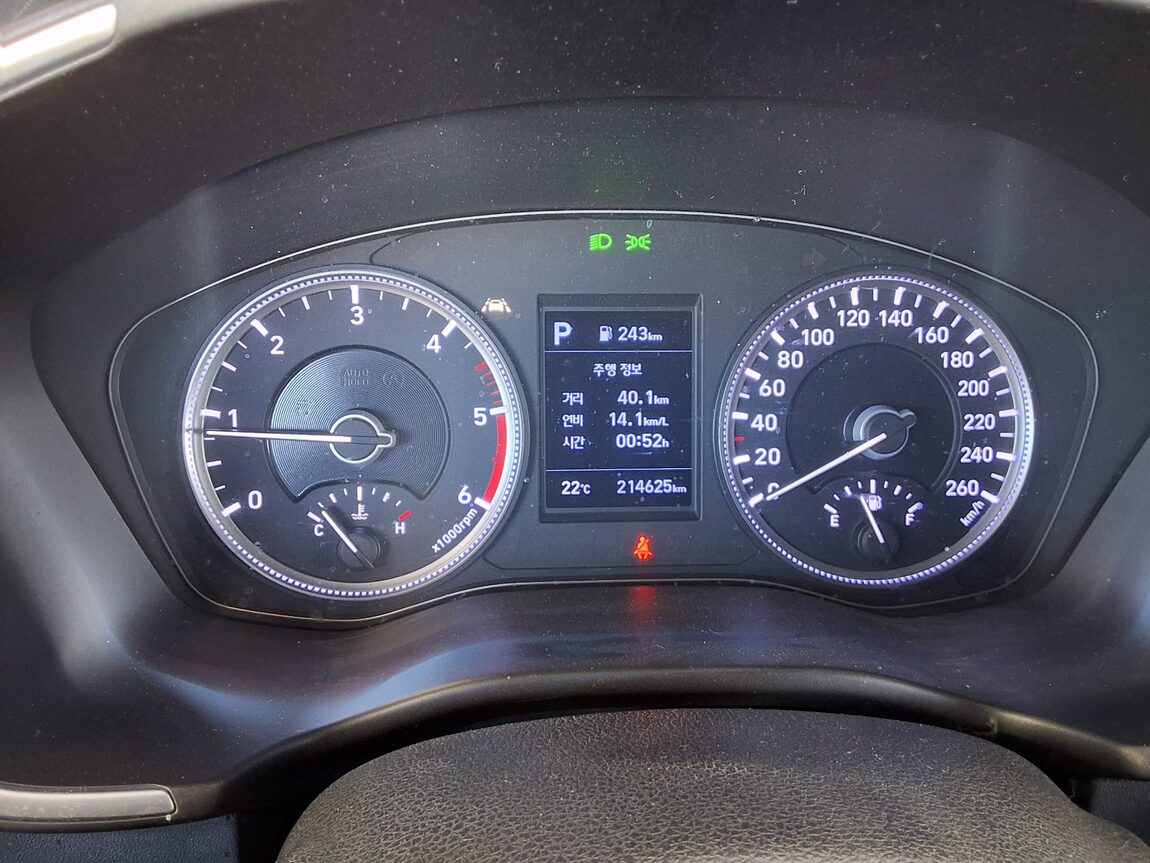 HYUNDAI SANTA FE (TM) R2.0 2WD MODERN 2019 - zdjęcie 9