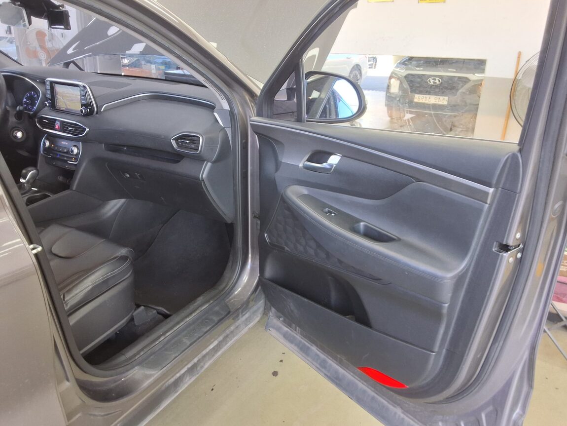 HYUNDAI SANTA FE (TM) R2.0 2WD MODERN 2019 - zdjęcie 14