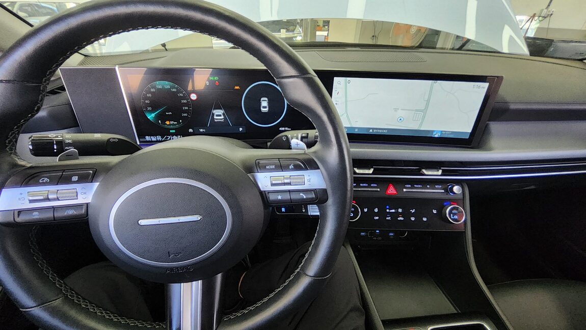 HYUNDAI SONATA THE EDGE GASOLINE 2.0 PREMIUM 2025 - zdjęcie 18