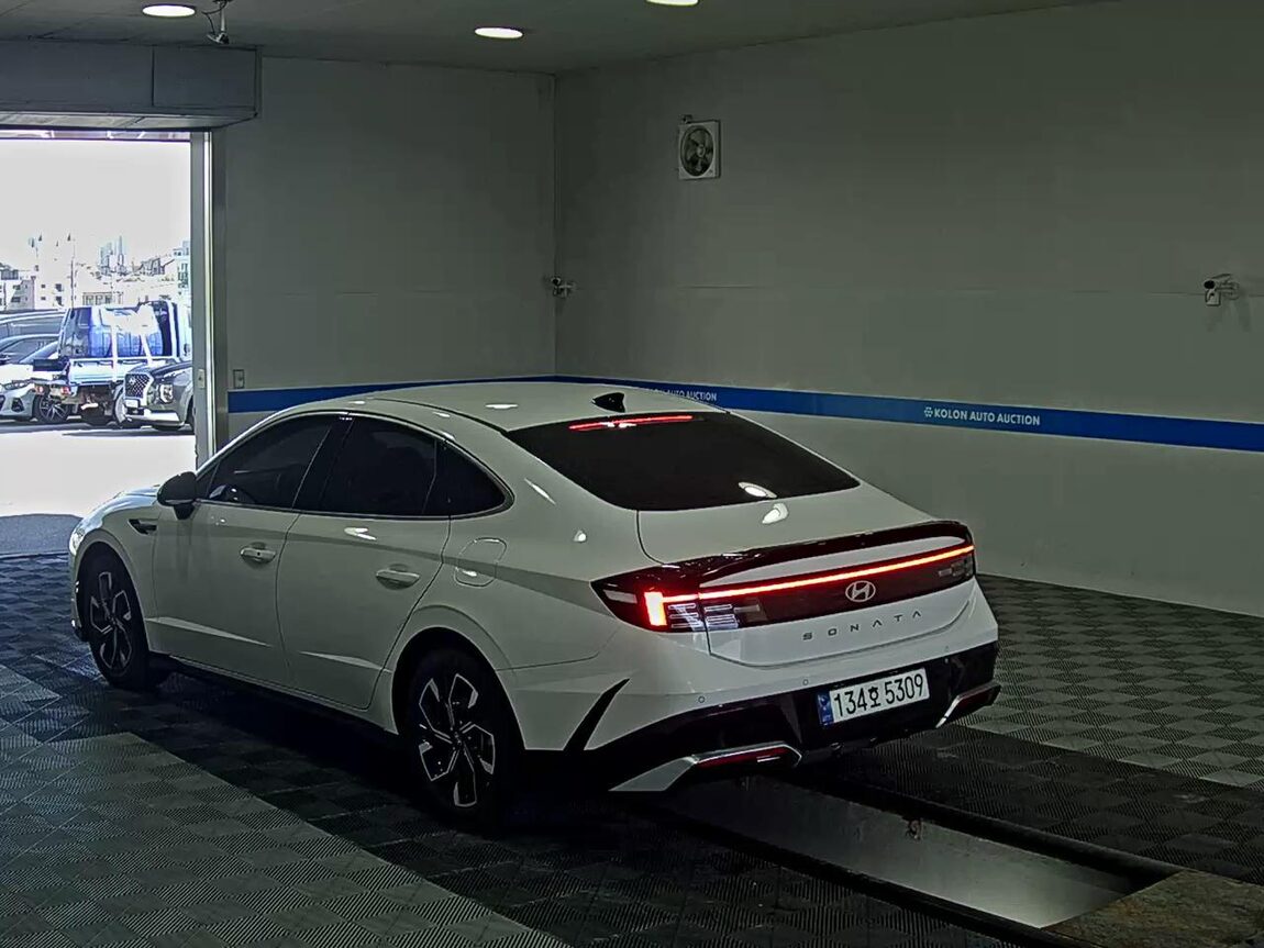 HYUNDAI SONATA THE EDGE GASOLINE 2.0 PREMIUM 2025 - zdjęcie 6