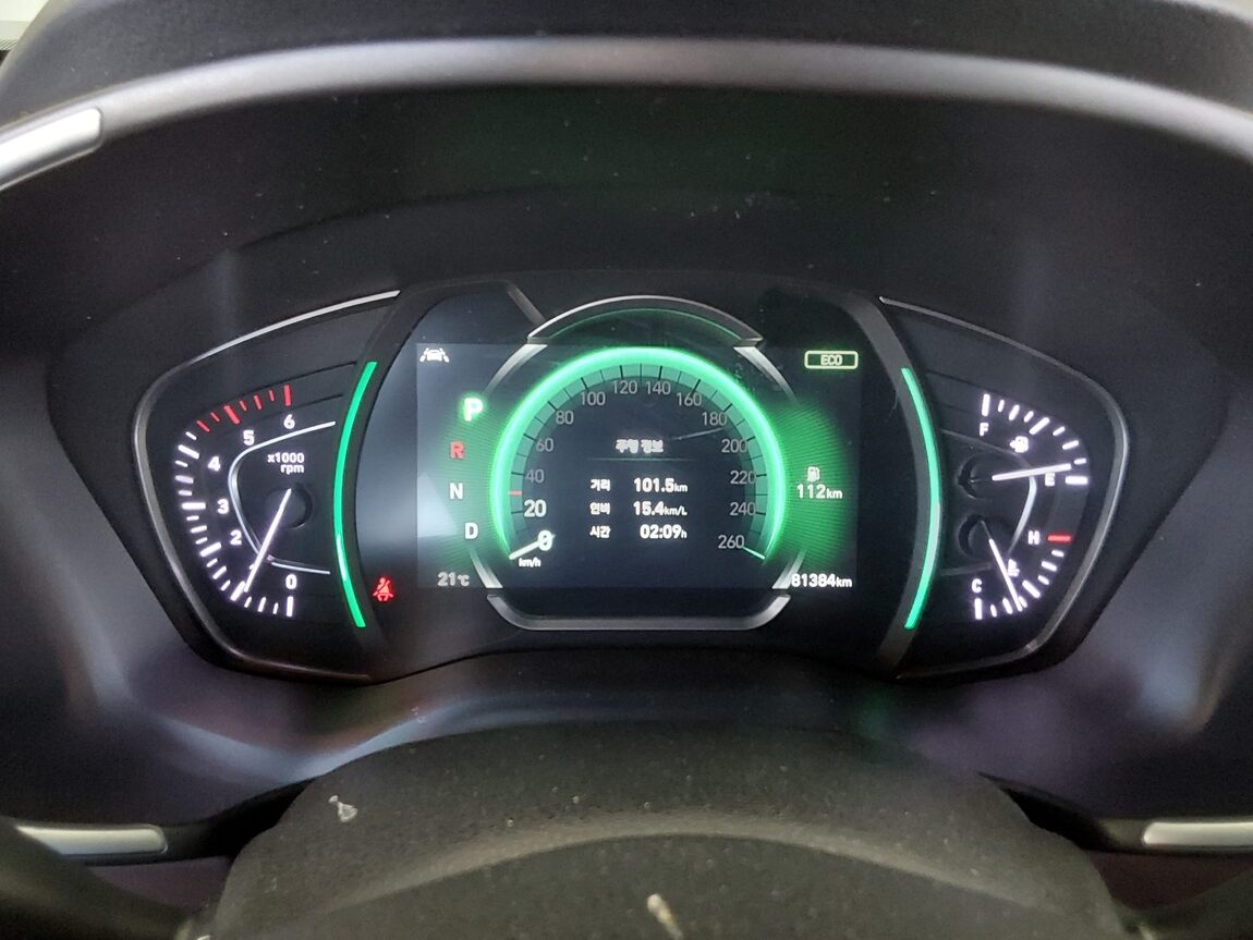 HYUNDAI SANTA FE (TM) R2.0 4WD INSPIRATION 2020 - zdjęcie 9