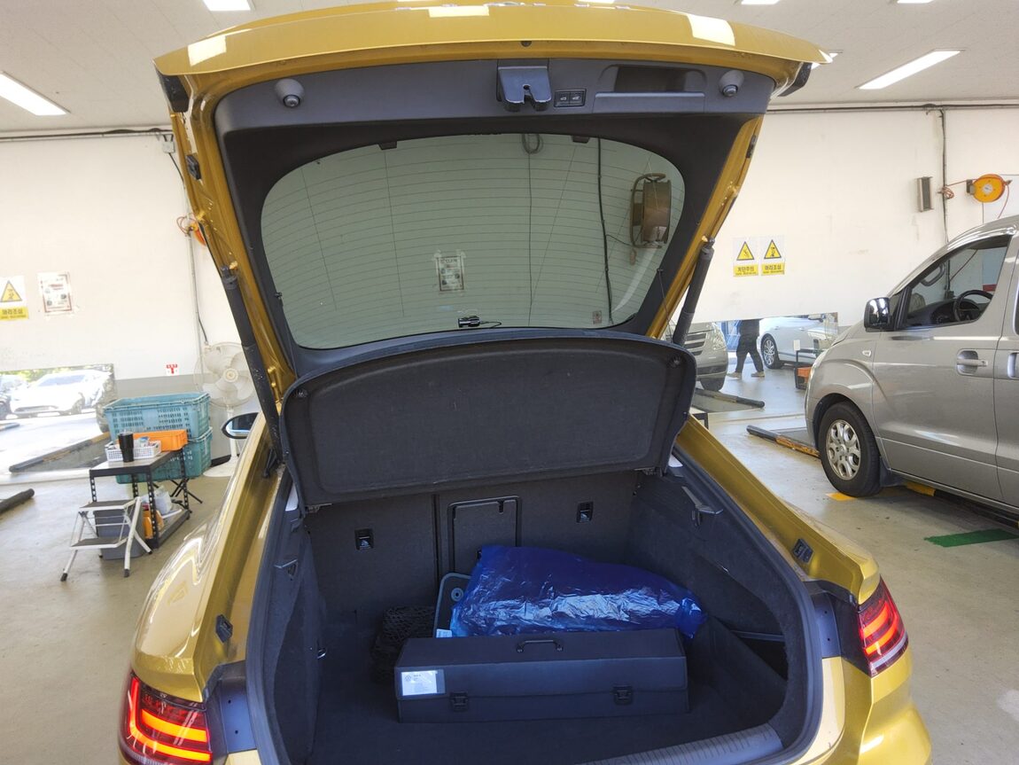 VOLKSWAGEN ARTEON 2.0 TDI ELEGANCE PRESTIGE 2020 - zdjęcie 15