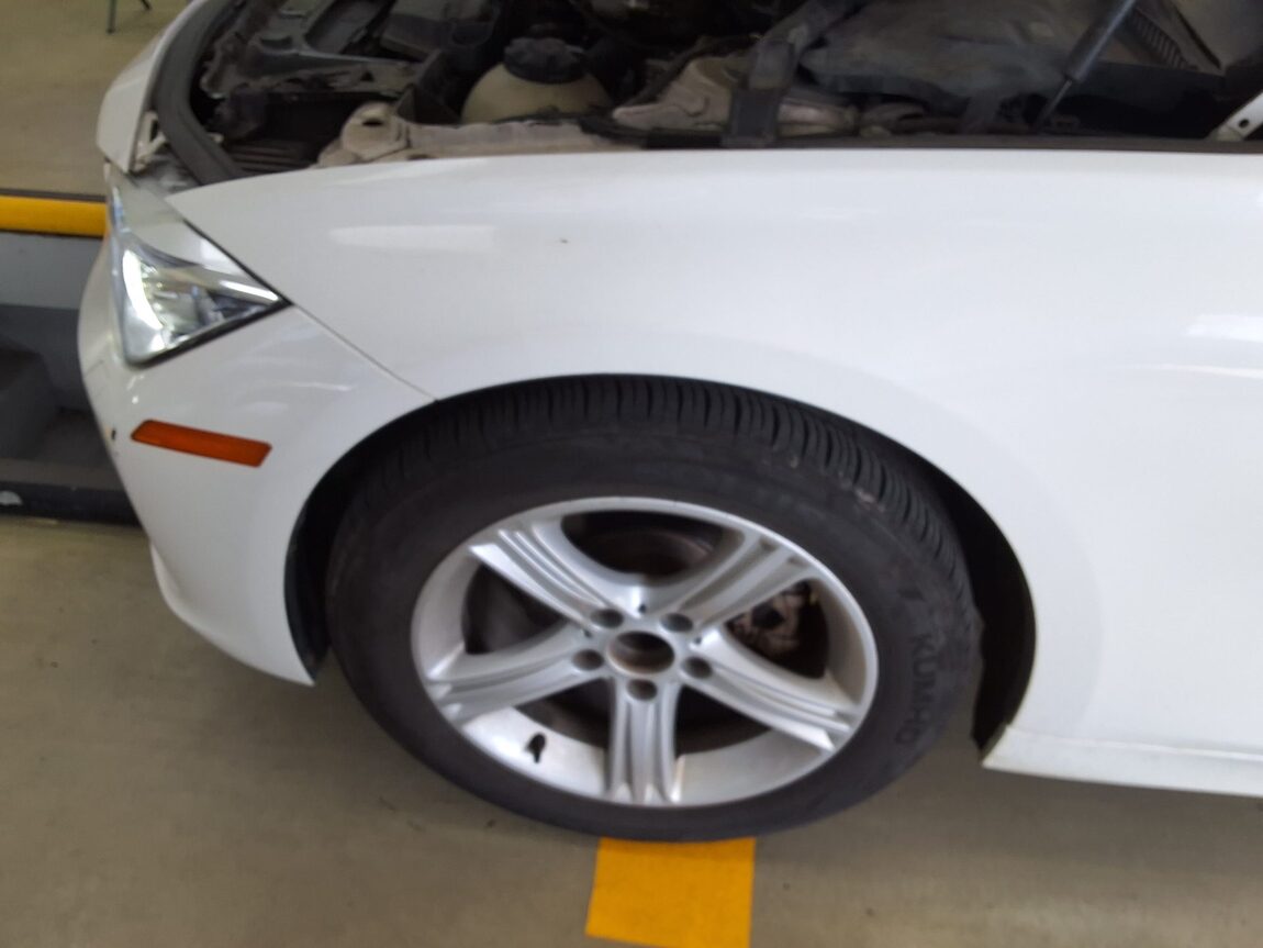 BMW 3 SERIES (6TH GEN) 320i 2012 - zdjęcie 18