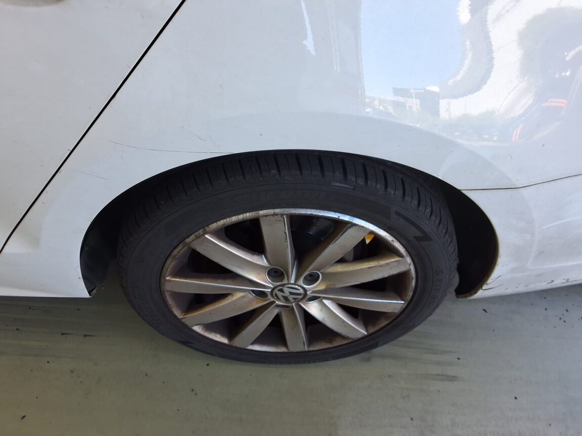 VOLKSWAGEN JETTA (6TH GEN) 2.0 TDI 2012 - zdjęcie 22