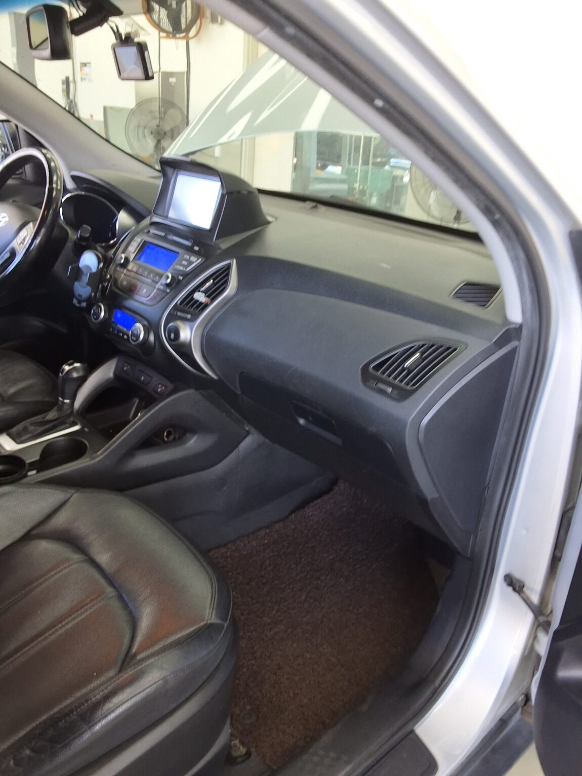HYUNDAI NEW TUCSON ix DIESEL R2.0 2WD MODERN 2014 - zdjęcie 14