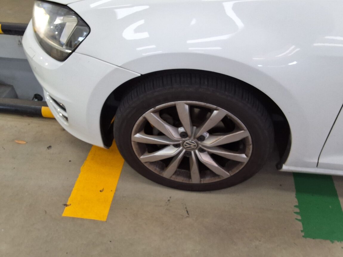 VOLKSWAGEN GOLF (7TH GEN) 2.0 TDI 2016 - zdjęcie 19