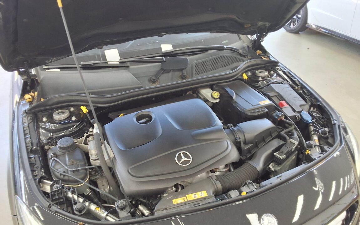 MERCEDES-BENZ CLA-CLASS CLA250 4MATIC 2015 - zdjęcie 22