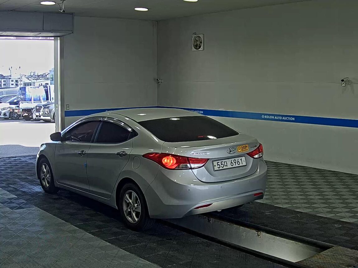 HYUNDAI AVANTE MD M16 GDi LUXURY 2011 - zdjęcie 6