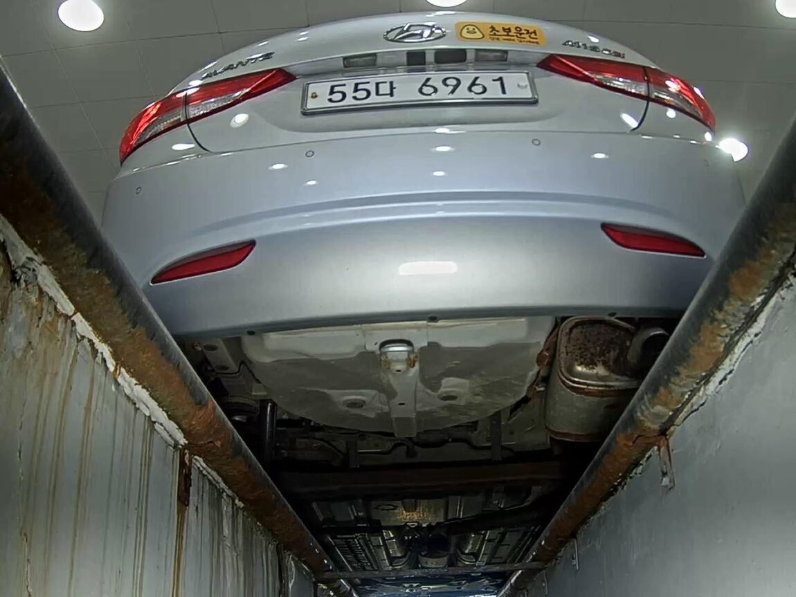 HYUNDAI AVANTE MD M16 GDi LUXURY 2011 - zdjęcie 8