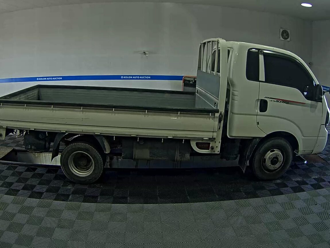 KIA THE NEW BONGO III CARGO 1.2 TON KING CAB EXTRA LONG WHEELBASE GL 2020 - zdjęcie 4