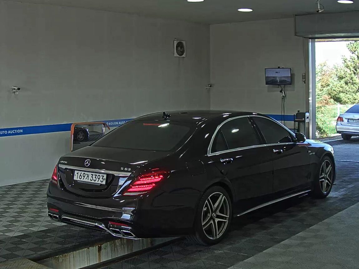 MERCEDES-BENZ S-CLASS (6TH GEN) S63L AMG 4MATIC+ 2018 - zdjęcie 5