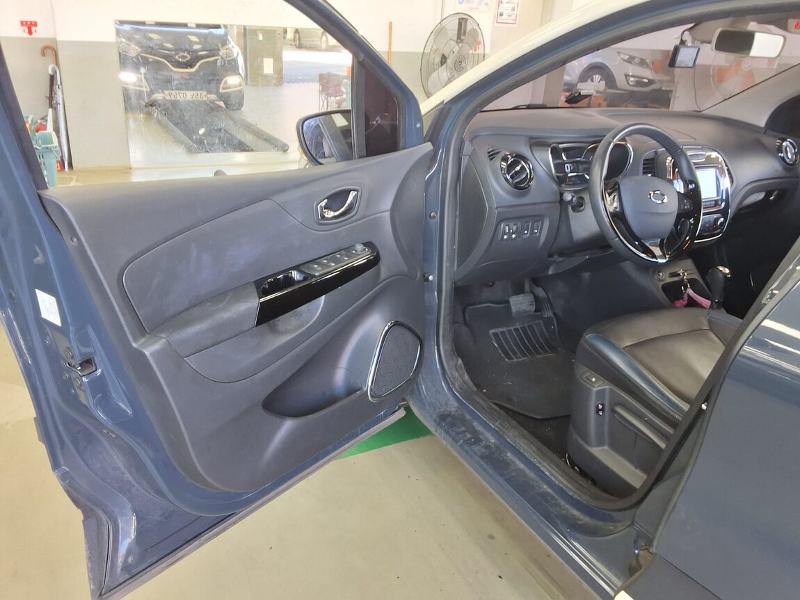 RENAULT (SAMSUNG) QM3 RE 2016 - zdjęcie 10