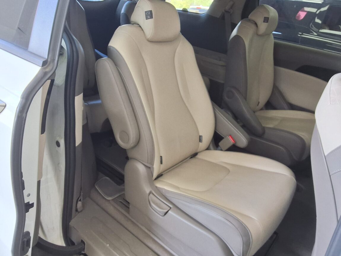 KIA NEW CARNIVAL (KA4) 9-SEATER DIESEL PRESTIGE 2021 - zdjęcie 13