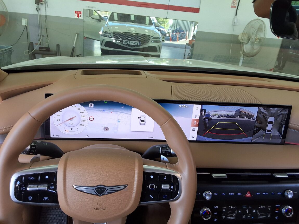 GENESIS NEW G80 GASOLINE 2.5 AWD BASE MODEL 2025 - zdjęcie 17