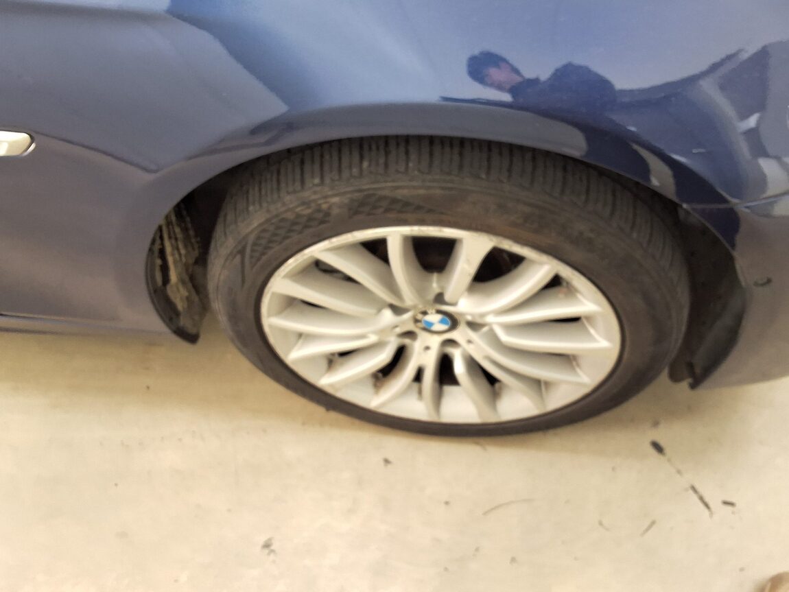 BMW 5 SERIES (6TH GEN) 520d M AERODYNAMIC 2016 - zdjęcie 21