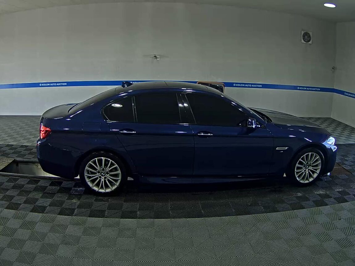 BMW 5 SERIES (6TH GEN) 520d M AERODYNAMIC 2016 - zdjęcie 4