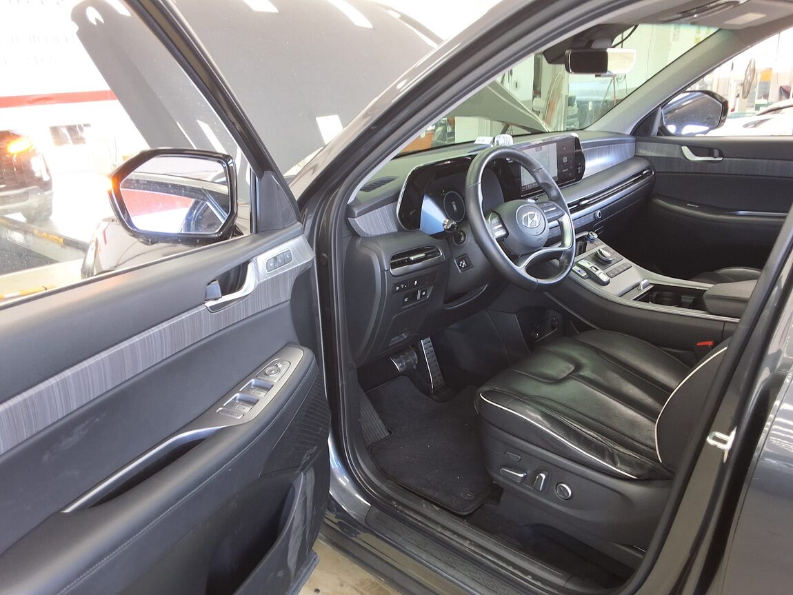 HYUNDAI THE NEW PALISADE 2.2 DIESEL 2WD PRESTIGE 2023 - zdjęcie 10
