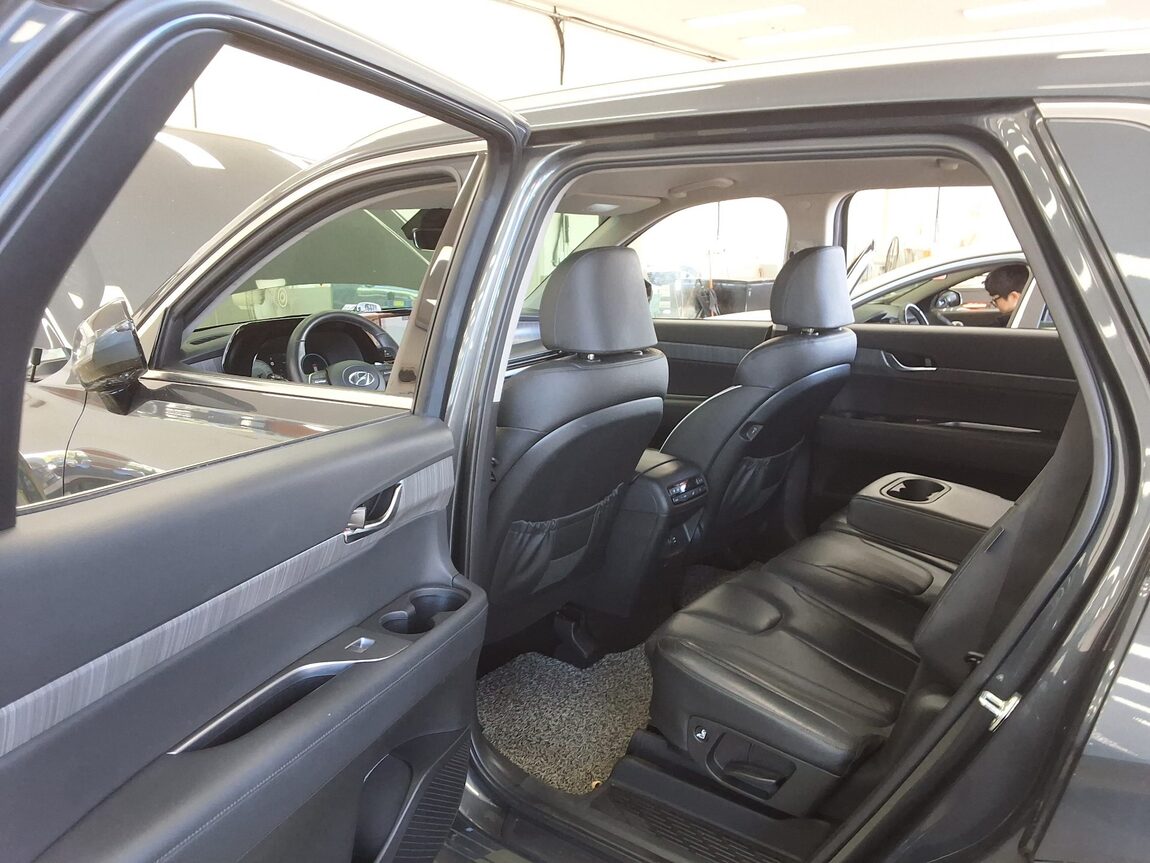 HYUNDAI THE NEW PALISADE 2.2 DIESEL 2WD PRESTIGE 2023 - zdjęcie 12
