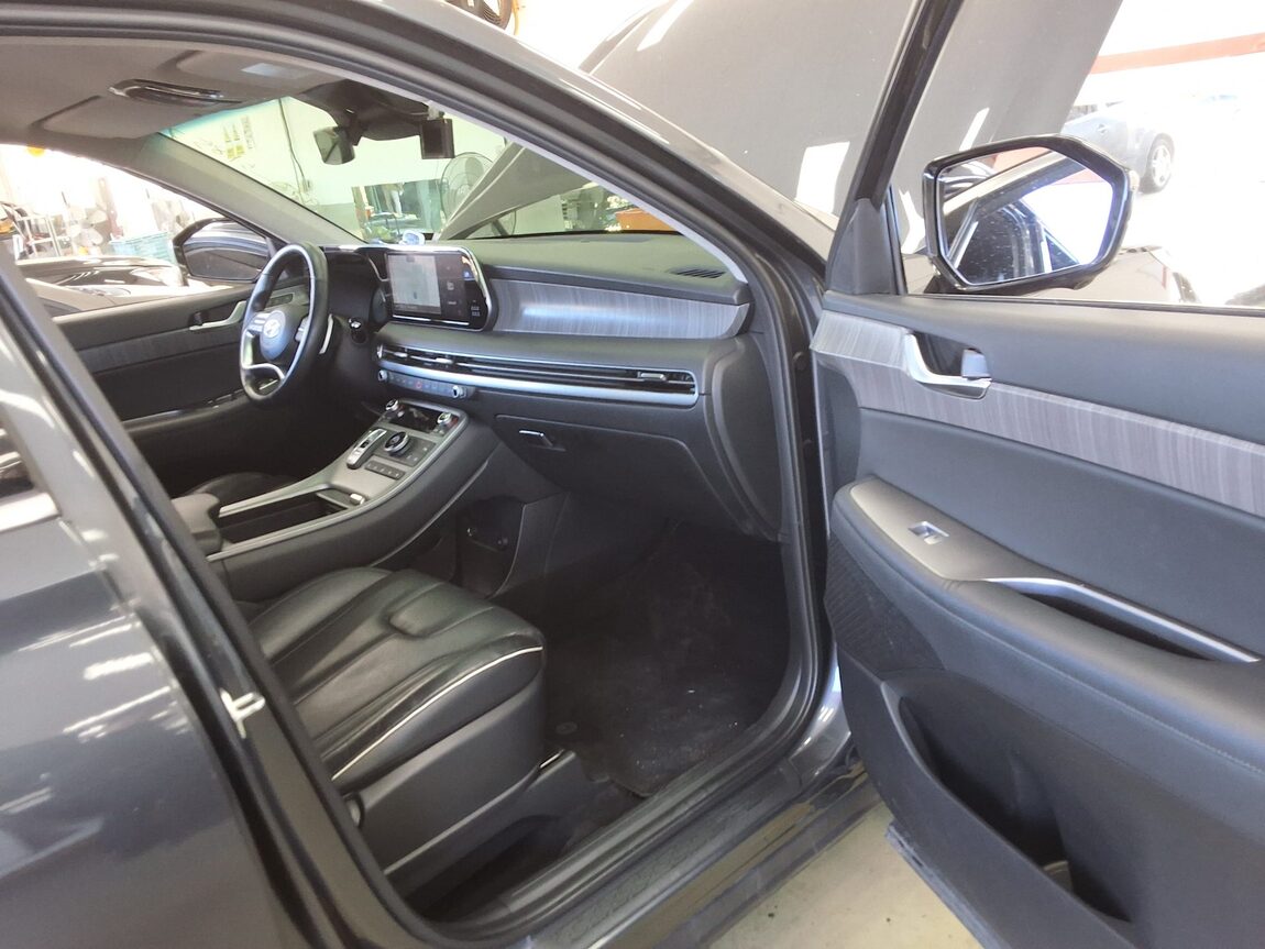 HYUNDAI THE NEW PALISADE 2.2 DIESEL 2WD PRESTIGE 2023 - zdjęcie 14