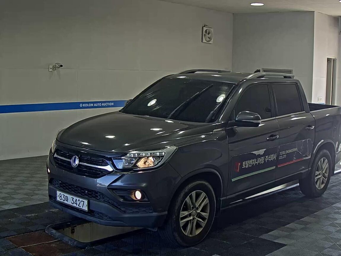 KG MOBILITY (SSANGYONG) REXTON SPORTS 2.2 2WD ADVENTURE 2019 - zdjęcie 2