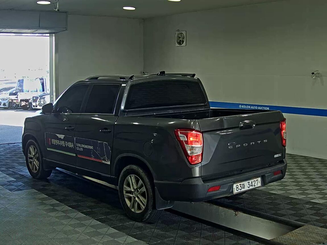 KG MOBILITY (SSANGYONG) REXTON SPORTS 2.2 2WD ADVENTURE 2019 - zdjęcie 6