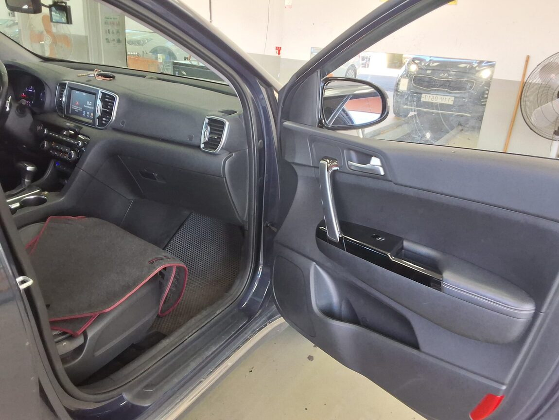 KIA NEW SPORTAGE R2.0 2WD NOBLESSE 2016 - zdjęcie 14