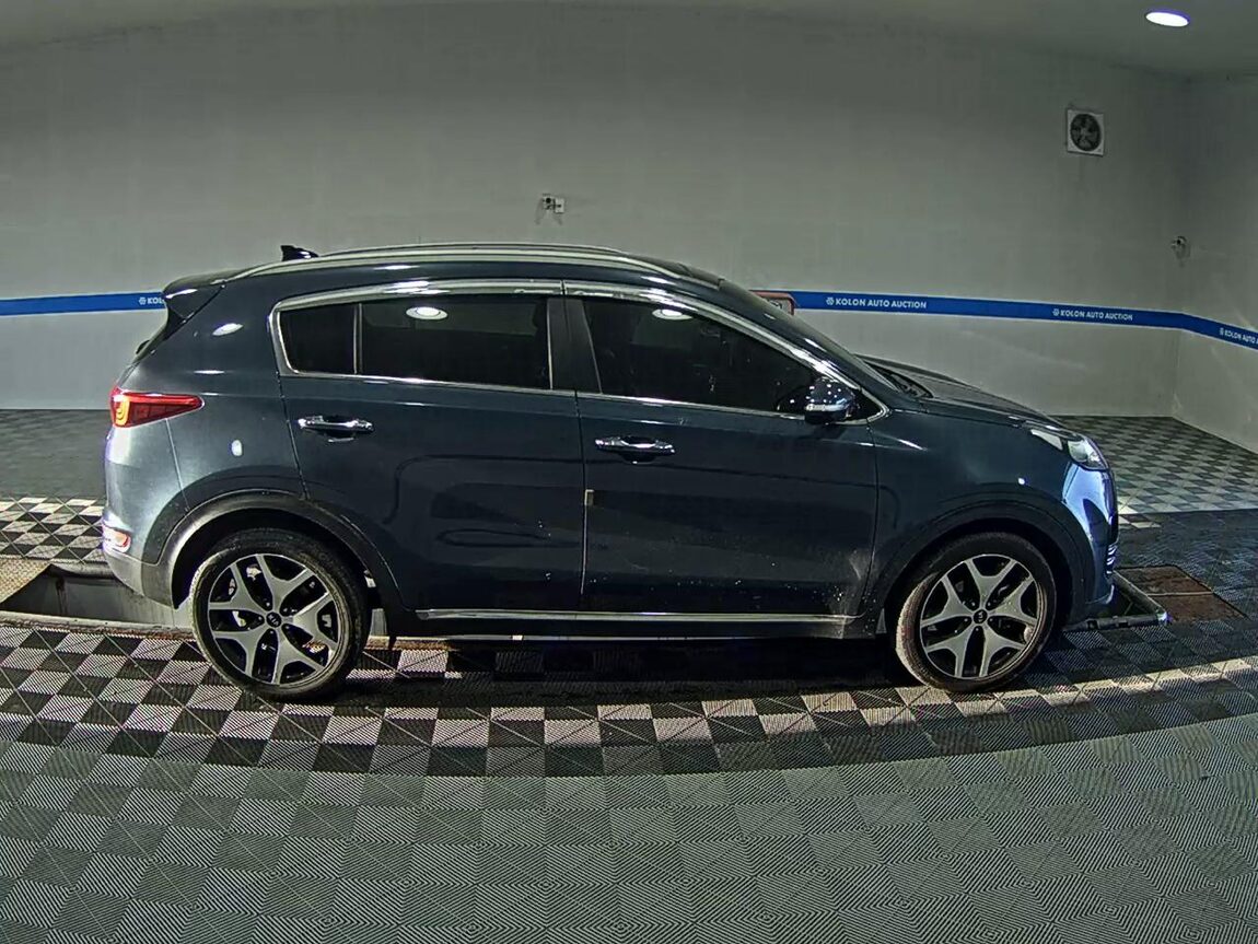 KIA NEW SPORTAGE R2.0 2WD NOBLESSE 2016 - zdjęcie 4