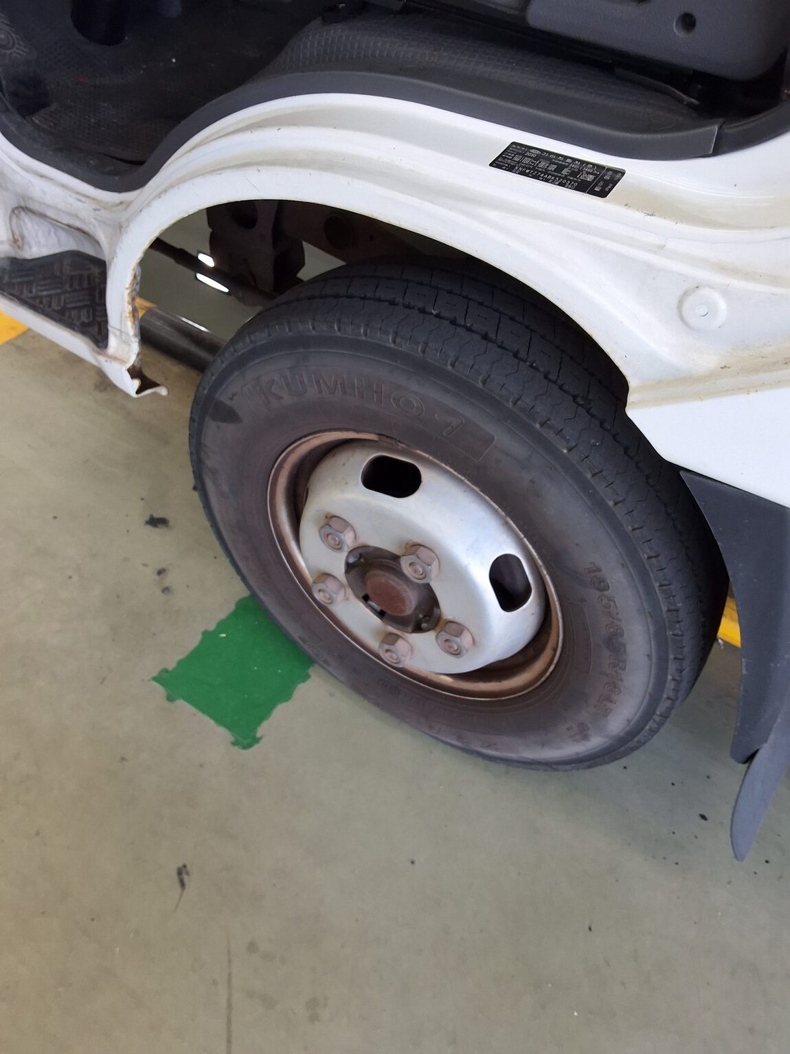 KIA BONGO III CARGO WING BODY 1.2 TON 2011 - zdjęcie 19