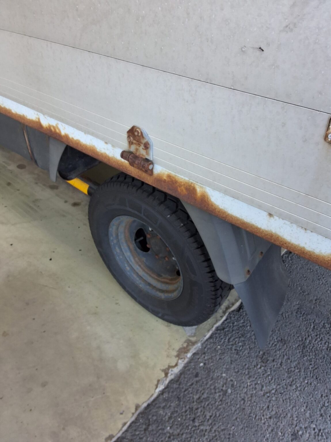 KIA BONGO III CARGO WING BODY 1.2 TON 2011 - zdjęcie 20