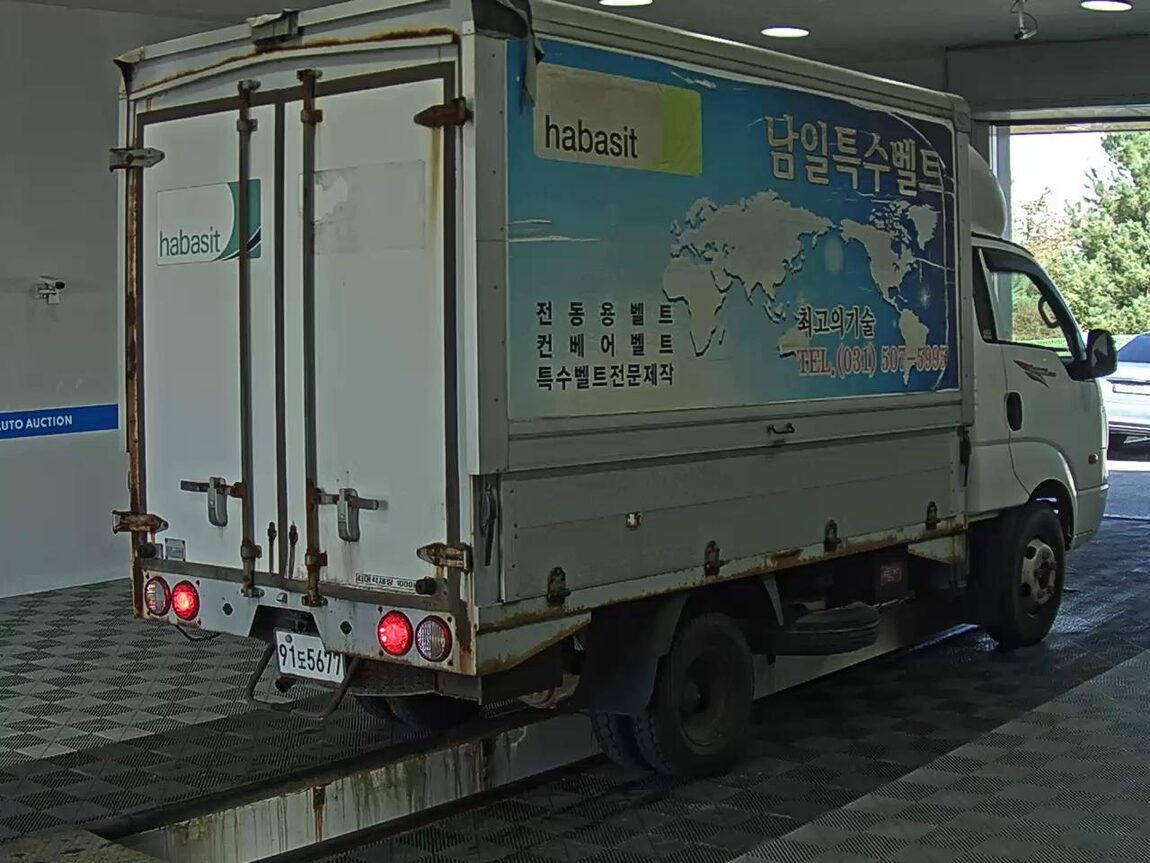 KIA BONGO III CARGO WING BODY 1.2 TON 2011 - zdjęcie 5