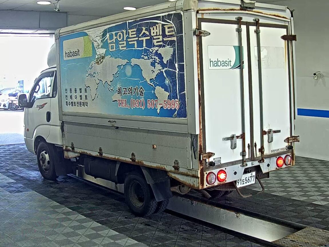 KIA BONGO III CARGO WING BODY 1.2 TON 2011 - zdjęcie 6