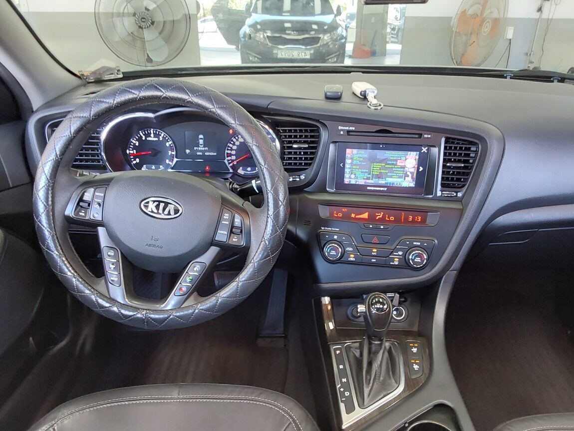 KIA K5 2.0 CVVT PRESTIGE 2012 - zdjęcie 11