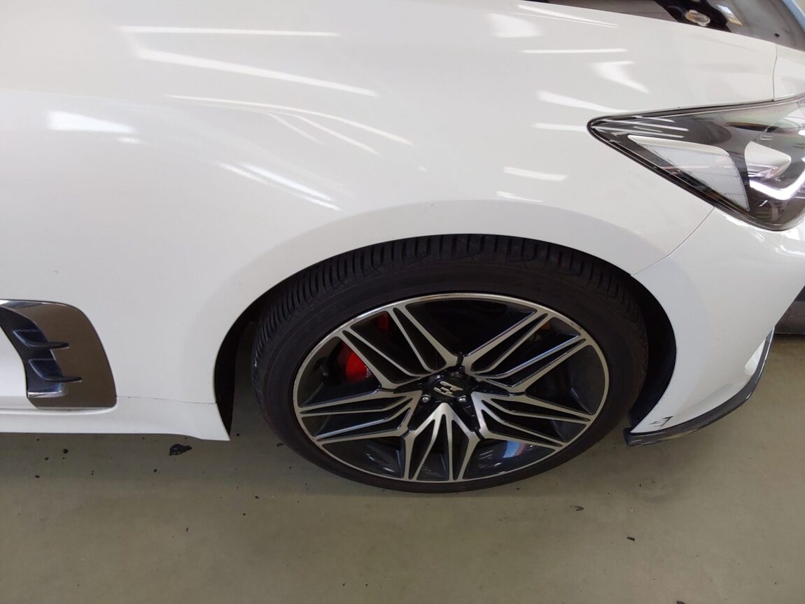 KIA STINGER 2.0 TURBO PLATINUM 2018 - zdjęcie 23