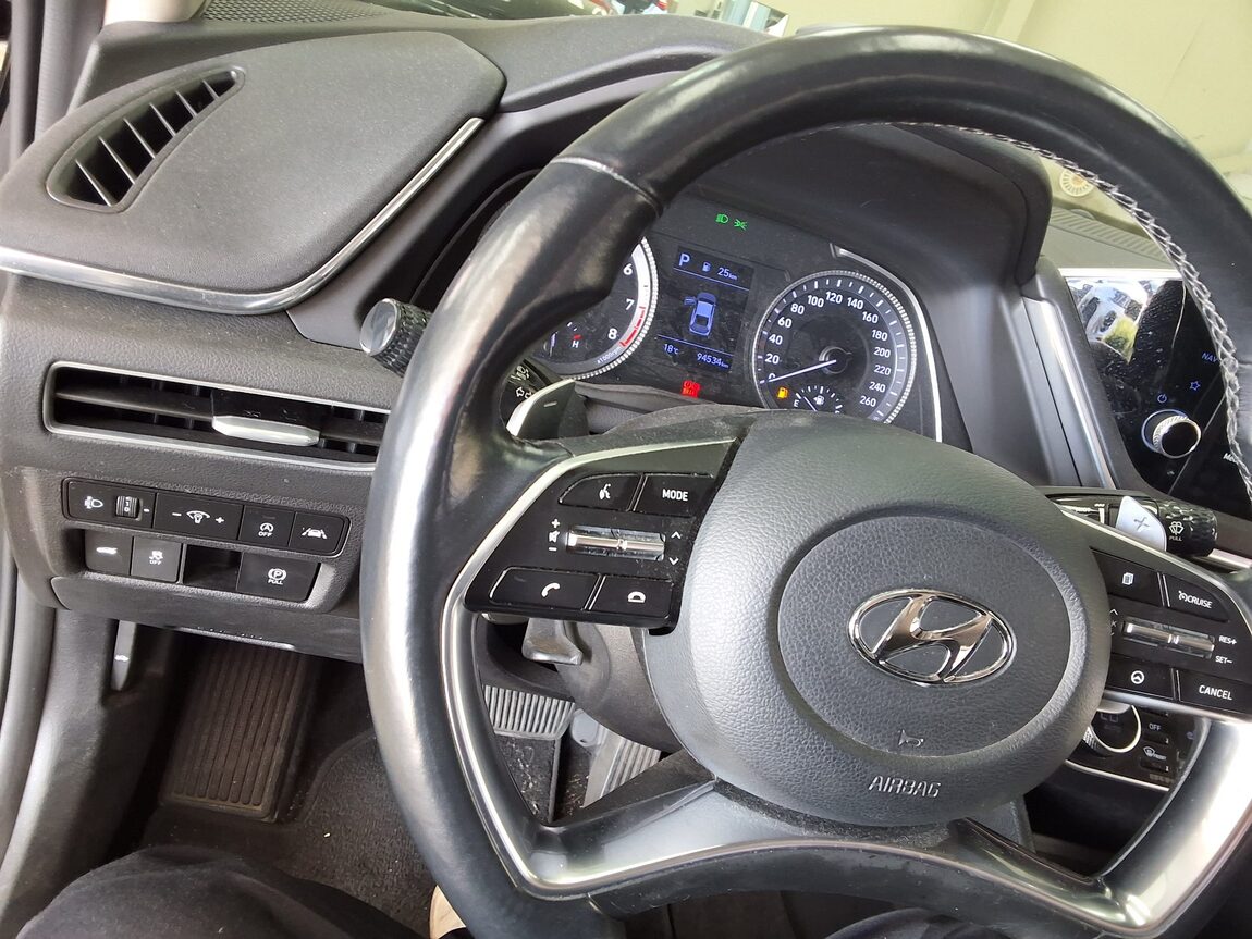 HYUNDAI SONATA (DN8) G2.0 PREMIUM 2020 - zdjęcie 23