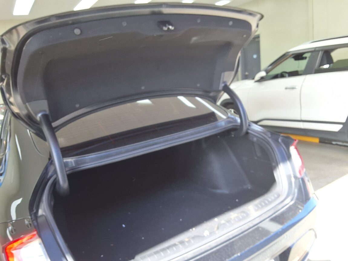 HYUNDAI SONATA (DN8) G2.0 PREMIUM 2020 - zdjęcie 16