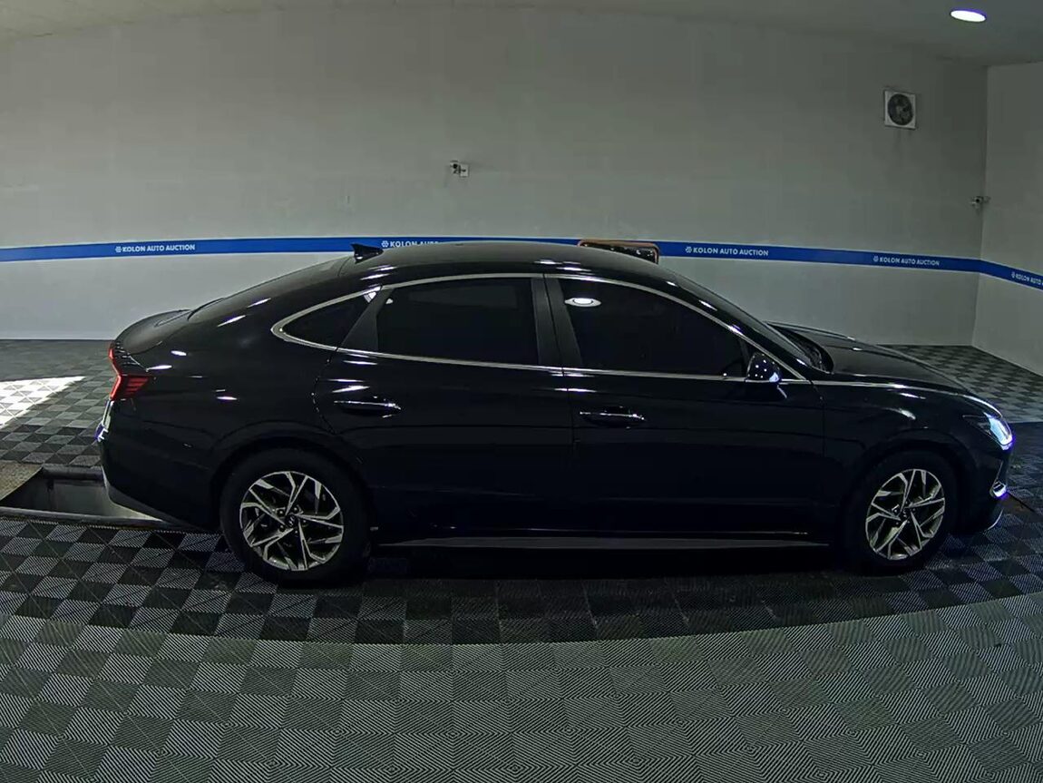 HYUNDAI SONATA (DN8) G2.0 PREMIUM 2020 - zdjęcie 4
