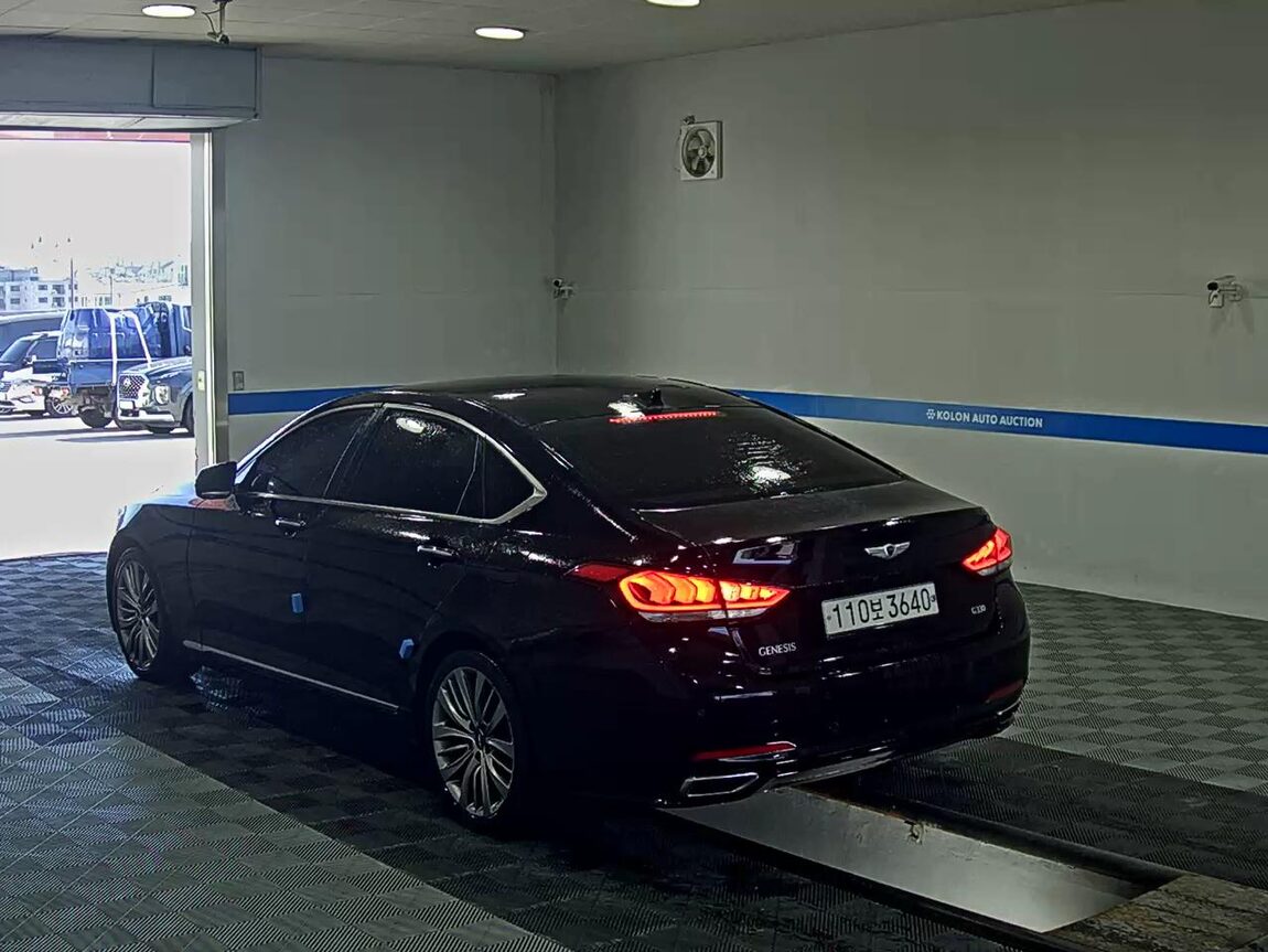 HYUNDAI GENESIS DH G330 PREMIUM 2016 - zdjęcie 6