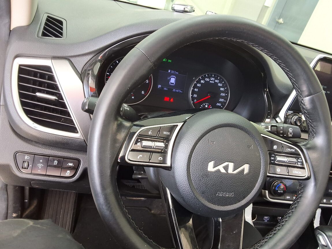 KIA SELTOS 1.6 DIESEL 2WD SIGNATURE 2022 - zdjęcie 23