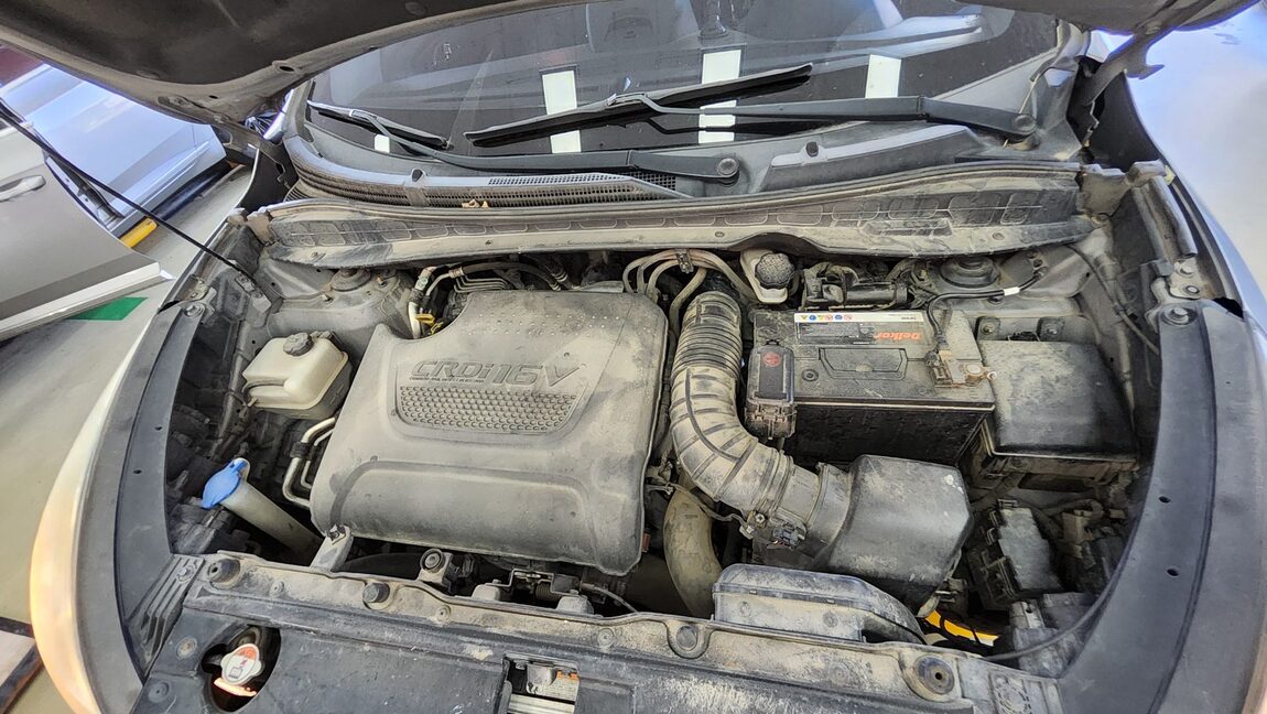 HYUNDAI TUCSON ix DIESEL R20 2WD LX20 PREMIER 2011 - zdjęcie 22