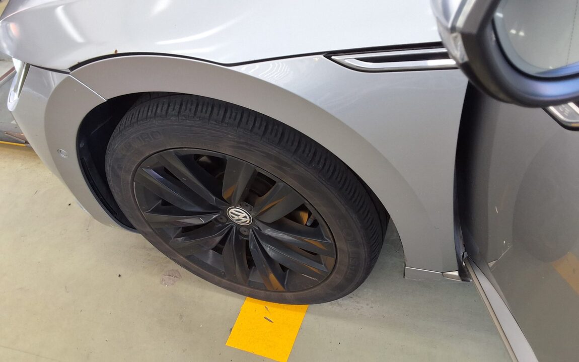 VOLKSWAGEN ARTEON 2.0 TDI PRESTIGE 2019 - zdjęcie 24
