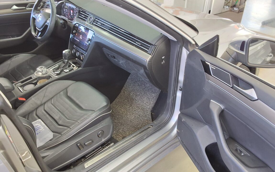 VOLKSWAGEN ARTEON 2.0 TDI PRESTIGE 2019 - zdjęcie 14