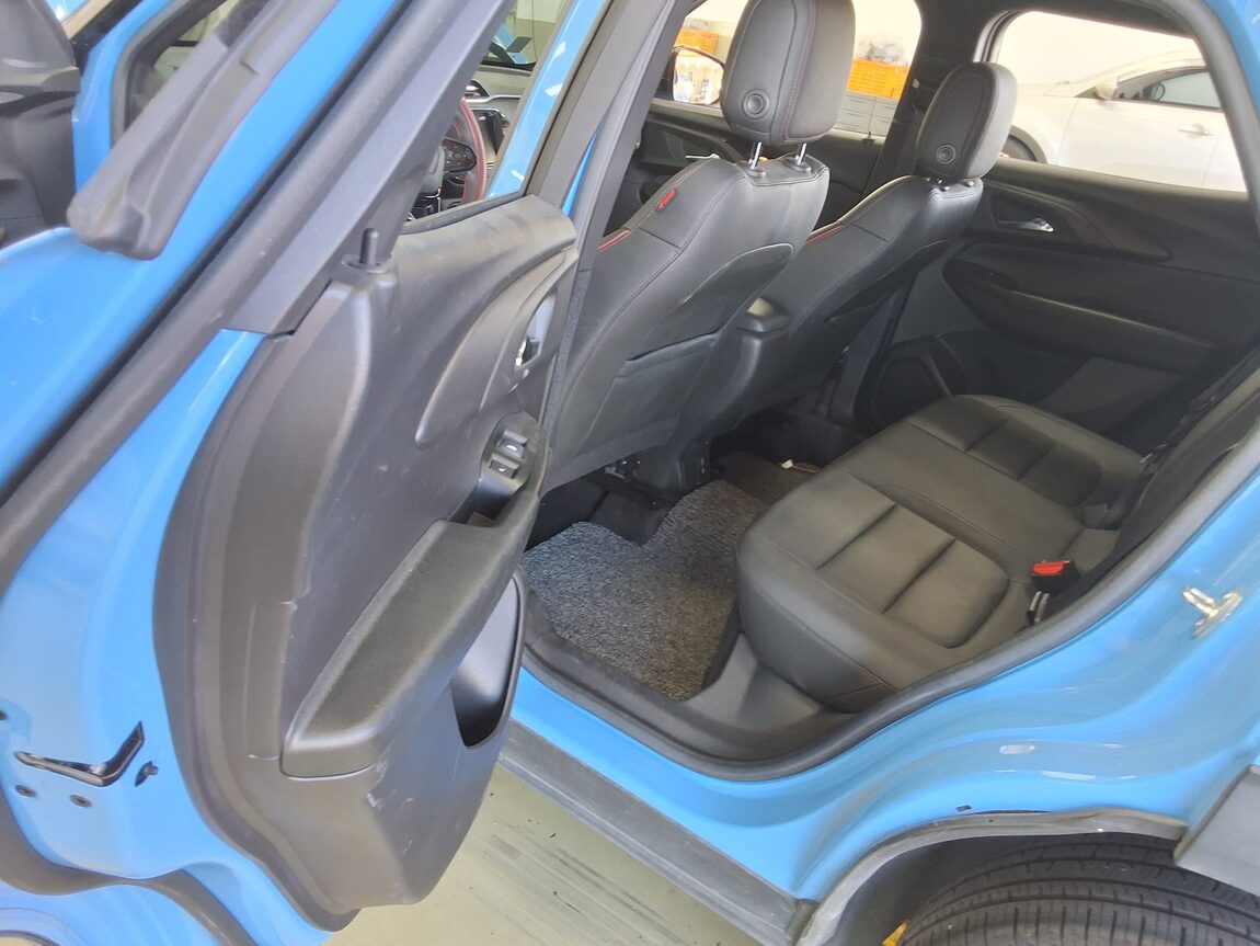 CHEVROLET (DAEWOO) TRAILBLAZER 1.35 GASOLINE AWD RS 2023 - zdjęcie 12