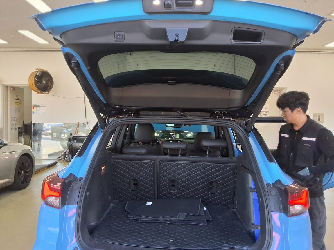 CHEVROLET (DAEWOO) TRAILBLAZER 1.35 GASOLINE AWD RS 2023 - zdjęcie 15