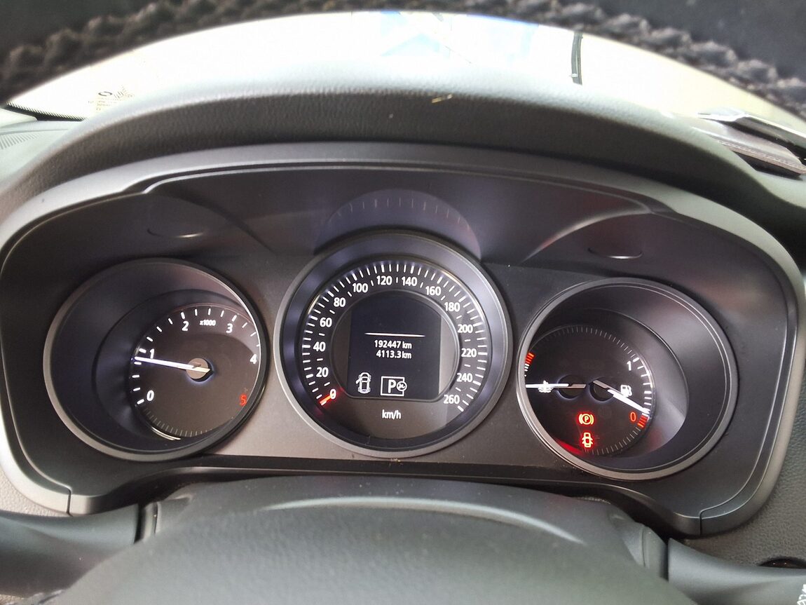 RENAULT (SAMSUNG) SM6 1.5 dCi SE 2017 - zdjęcie 10