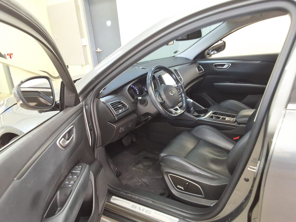 RENAULT (SAMSUNG) SM6 1.5 dCi SE 2017 - zdjęcie 11