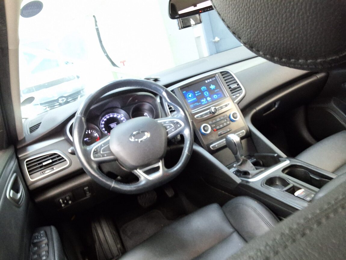 RENAULT (SAMSUNG) SM6 1.5 dCi SE 2017 - zdjęcie 12